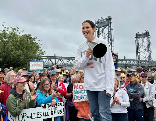 Shaheen speaking at No Kings Protest